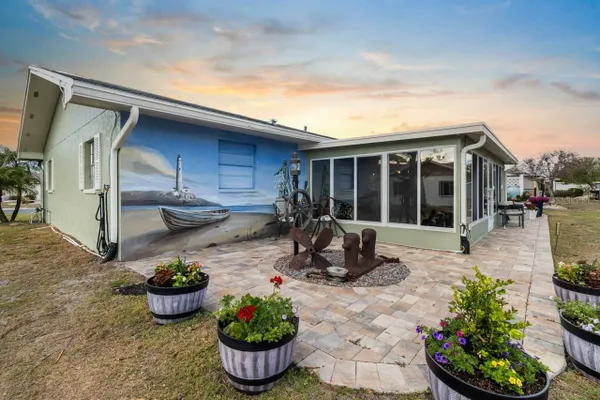 Property Slideshow image 2 of 34 | 1728 coco palm cir, Sun City Center, FL, 33573