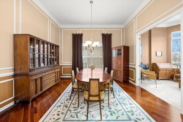 Property Slideshow image 3 of 28 | 3858 kingsmill dr, Elgin, IL, 60124