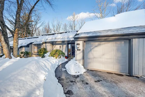 Property Slideshow image 2 of 39 | 343 heritage hls b, Somers, NY, 10589