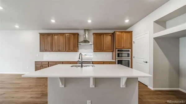Property Slideshow image 3 of 28 | 4858 n sicily ct, Aurora, CO, 80019
