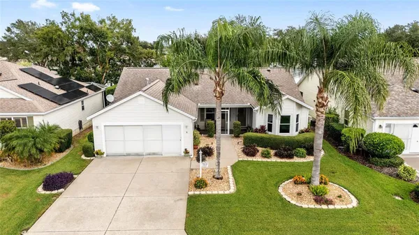 Property Slideshow image 2 of 39 | 16838 se 93rd cuthbert cir, The Villages, FL, 32162