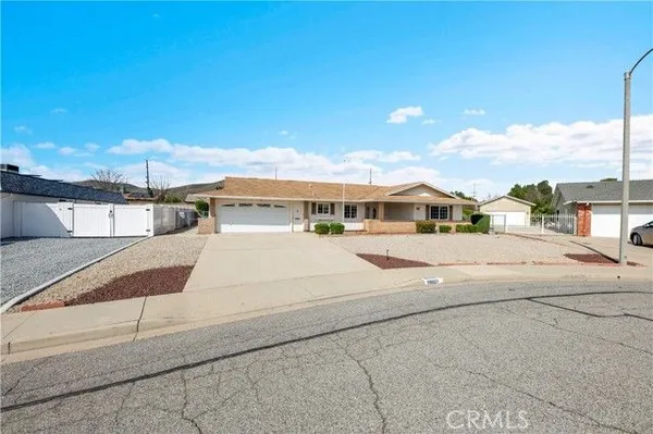 Property Slideshow image 3 of 46 | 28057 saint marys st, Menifee, CA, 92586