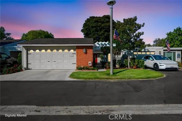 Property Slideshow image 2 of 46 | 3207 via buena vis c, Laguna Woods, CA, 92637