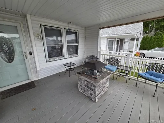 Property Slideshow image 3 of 14 | 69 dogwood ln, Brookhaven, NY, 11949