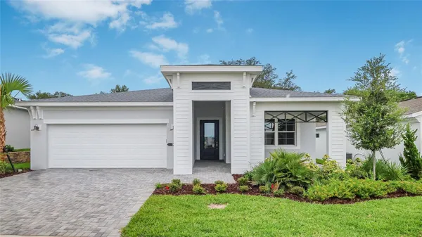 Property Slideshow image 2 of 45 | 948 club cresswind dr, Lady Lake, FL, 32159