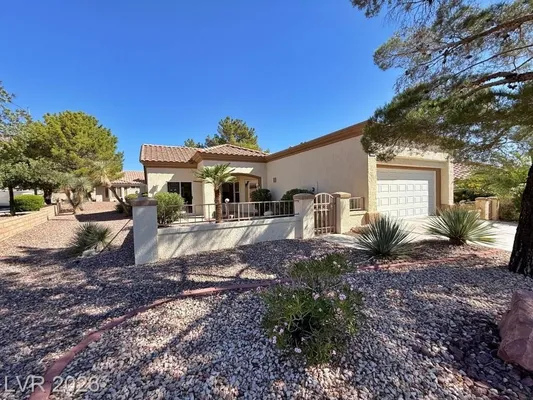 Property Slideshow image 3 of 51 | 3101 ravenshoe dr, Las Vegas, NV, 89134