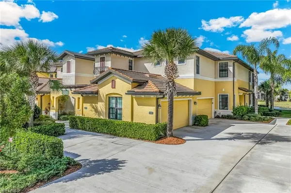 Property Slideshow image 2 of 40 | 10494 casella way 202, Fort Myers, FL, 33913