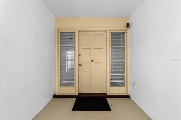 Property Slideshow image 3 of 39 | 1529 e dorchester dr, Palm Harbor, FL, 34684