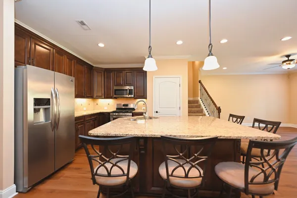 Property Slideshow image 3 of 40 | 223 meandering dr, Lebanon, TN, 37090