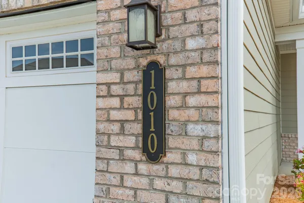 Property Slideshow image 2 of 46 | 1010 carlyle ln, Monroe, NC, 28110