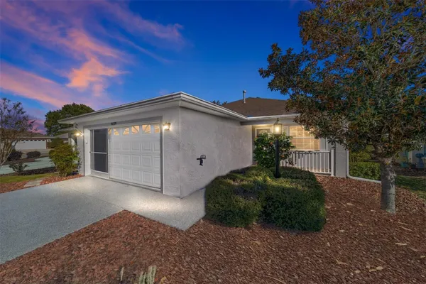 Property Slideshow image 3 of 43 | 9039 sw 102nd cir, Ocala, FL, 34481