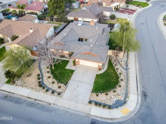 Property Slideshow image 2 of 41 | 416 bermuda st, Bakersfield, CA, 93309