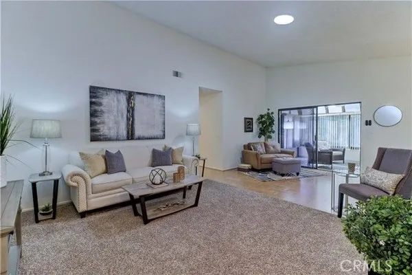 Property Slideshow image 2 of 64 | 8566 sierra cir 911-d, Huntington Beach, CA, 92646
