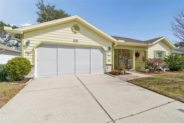 Property Slideshow image 3 of 36 | 4736 portland manor dr, New Port Richey, FL, 34655