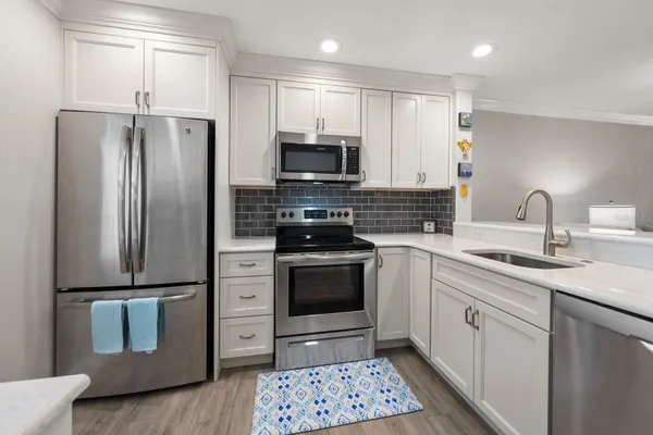 Property Slideshow image 2 of 30 | 1701 pinehurst rd 17g, Dunedin, FL, 34698