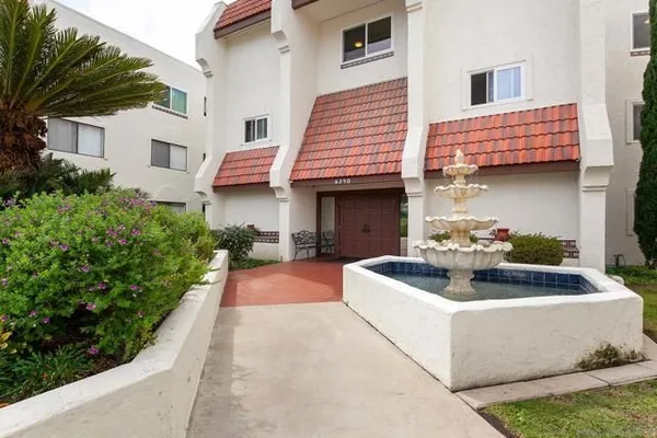 Property Slideshow image 2 of 29 | 6350 genesee ave 108, San Diego, CA, 92122