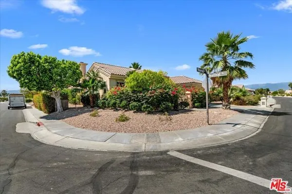 Property Slideshow image 3 of 31 | 78649 waterfall dr, Palm Desert, CA, 92211