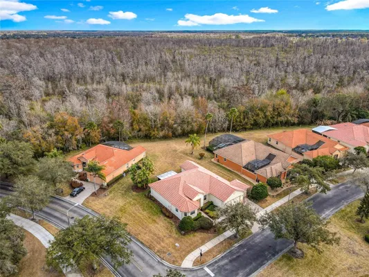 Property Slideshow image 2 of 70 | 525 sienna dr, Kissimmee, FL, 34759