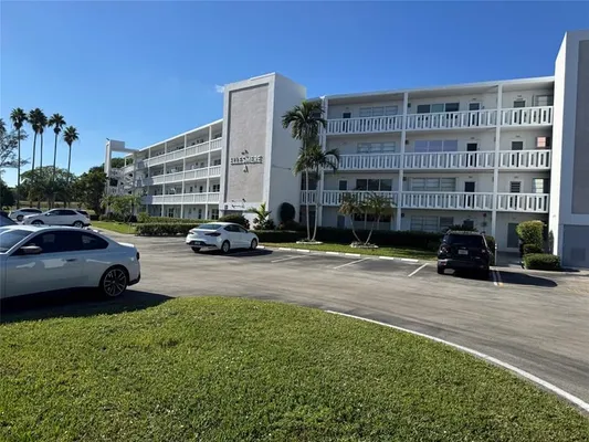 Property Slideshow image 3 of 58 | 2007 ellesmere a # 2007, Deerfield Beach, FL, 33442