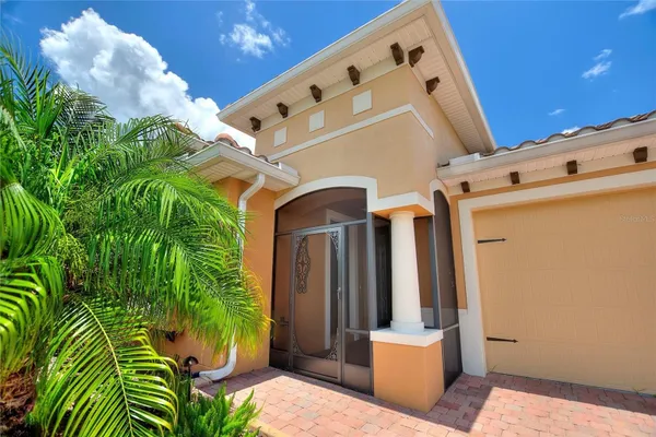 Property Slideshow image 3 of 99 | 346 treviso dr, Kissimmee, FL, 34759