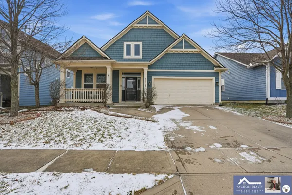 Property Slideshow image 2 of 33 | 8735 carver dr, Indianapolis, IN, 46239