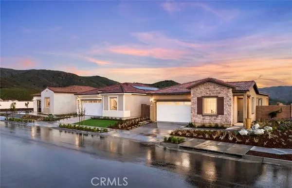 Property Slideshow image 2 of 13 | 23676 shoal dr, Corona, CA, 92883