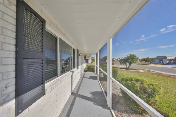 Property Slideshow image 3 of 39 | 611 fox hills dr, Sun City Center, FL, 33573