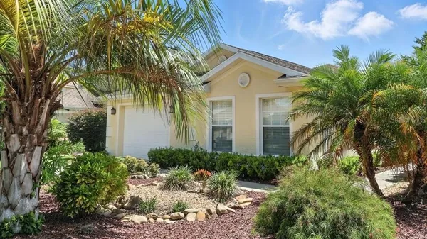 Property Slideshow image 2 of 22 | 5115 ne 122nd blvd, Oxford, FL, 34484