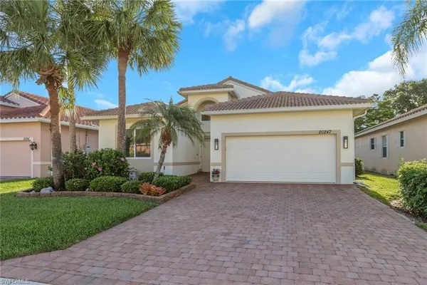 Property Slideshow image 2 of 47 | 20247 castlemaine ave, Estero, FL, 33928