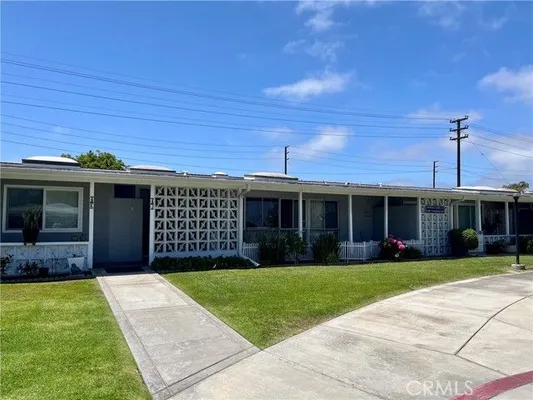Property Slideshow image 2 of 18 | 14001 thunderbird dr, Seal Beach, CA, 90740