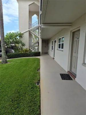 Property Slideshow image 2 of 29 | 970 virginia st 103, Dunedin, FL, 34698