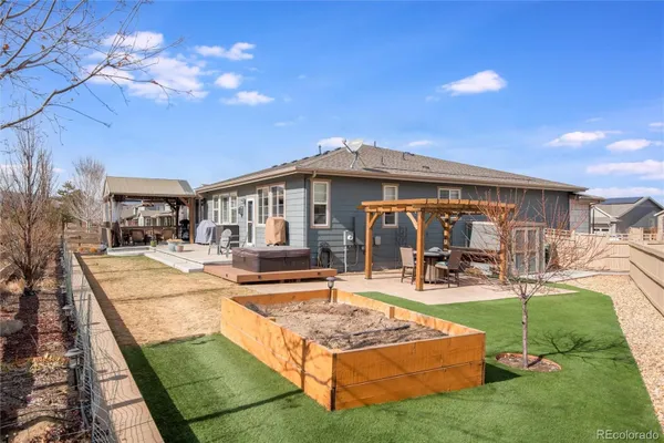 Property Slideshow image 2 of 50 | 6682 w asbury pl, Lakewood, CO, 80227