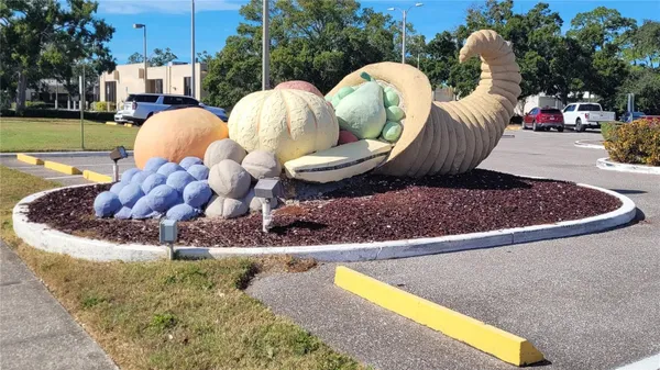 Property Slideshow image 2 of 22 | 5969 terrace park dr n unit 305, St Petersburg, FL, 33709