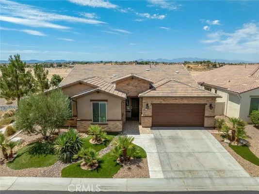Property Slideshow image 2 of 21 | 11284 river run, Apple Valley, CA, 92308