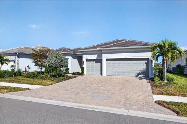 Property Slideshow image 3 of 85 | 26512 key sands st, Englewood, FL, 34223