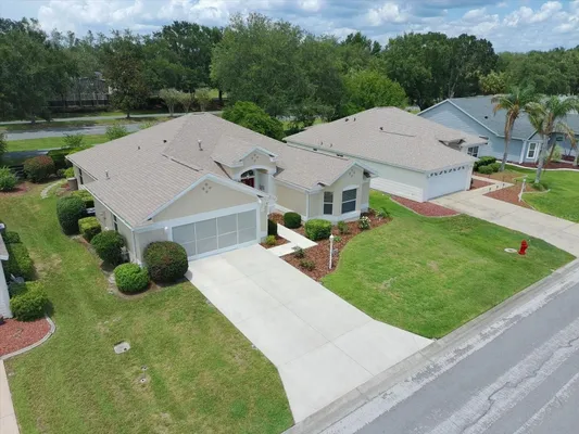 Property Slideshow image 2 of 53 | 1332 camero dr, Lady Lake, FL, 32159