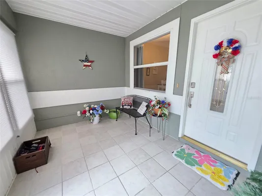 Property Slideshow image 2 of 25 | 2258 silver re dr, Lakeland, FL, 33810