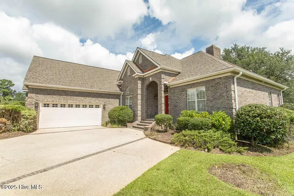 Property Slideshow image 2 of 64 | 62 abbington pl, Ocean Isle Beach, NC, 28469