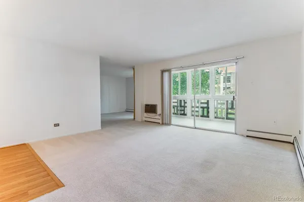 Property Slideshow image 3 of 26 | 620 s alton way 5b, Denver, CO, 80247