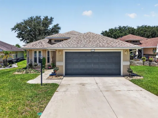 Property Slideshow image 3 of 67 | 21725 king richards way, Leesburg, FL, 34748