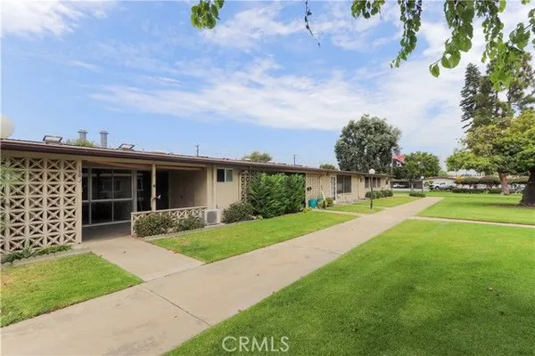 Property Slideshow image 2 of 19 | 13340 el dorado dr, Seal Beach, CA, 90740