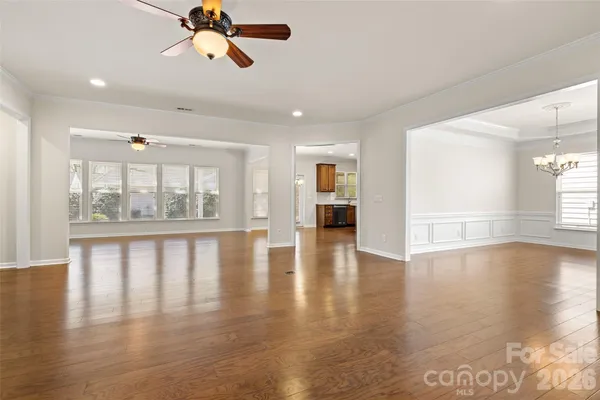 Property Slideshow image 3 of 40 | 6224 jack thomas dr, Fort Mill, SC, 29707