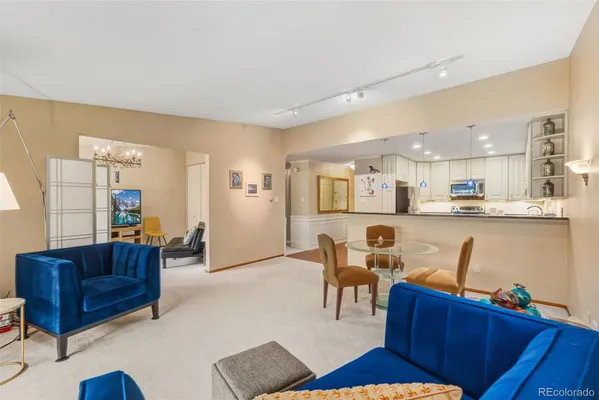 Property Slideshow image 3 of 31 | 710 s clinton st 6b, Denver, CO, 80247