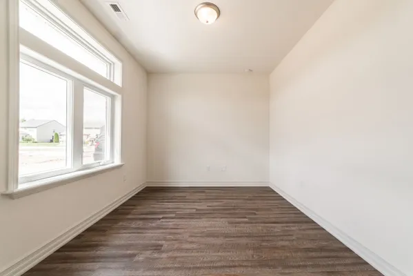 Property Slideshow image 3 of 34 | 411 stearn dr 411, Genoa, IL, 60135