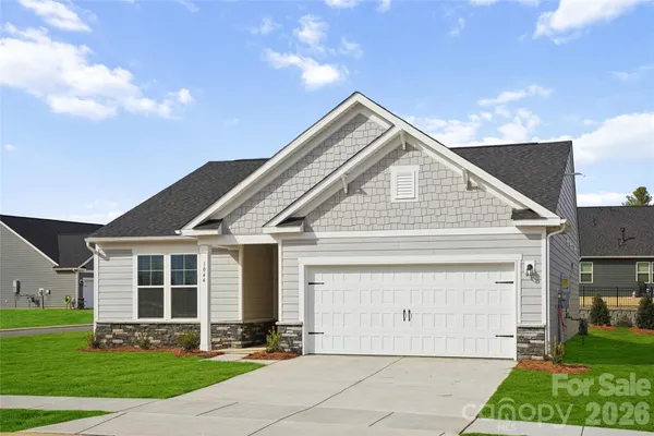 Property Slideshow image 3 of 39 | 1095 arundle rd, Sherrills Ford, NC, 28673