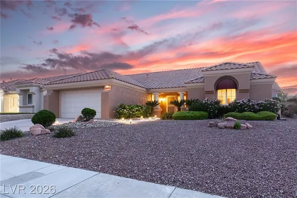 Property Slideshow image 3 of 38 | 2917 hawksdale dr, Las Vegas, NV, 89134