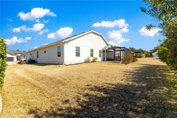 Property Slideshow image 3 of 51 | 11266 se 170th ln, Summerfield, FL, 34491