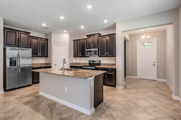 Property Slideshow image 3 of 75 | 31427 cannon rush dr, San Antonio, FL, 33576