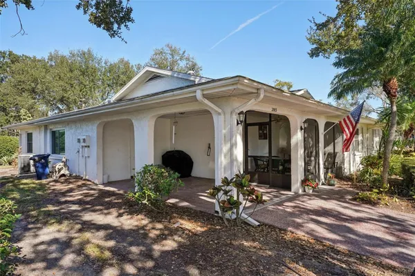 Property Slideshow image 2 of 87 | 2003 halidom way, Sun City Center, FL, 33573