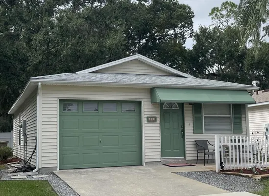 Property Slideshow image 2 of 29 | 507 cottage park ln, Leesburg, FL, 34748